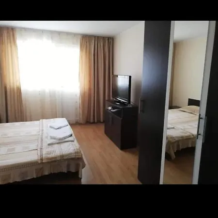 아파트 Apartament Elif